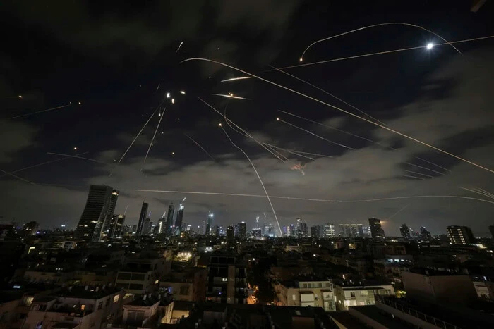 Iran hat fünf israelische Militärobjekte während des 12-tägigen Krieges angegriffen - The Telegraph