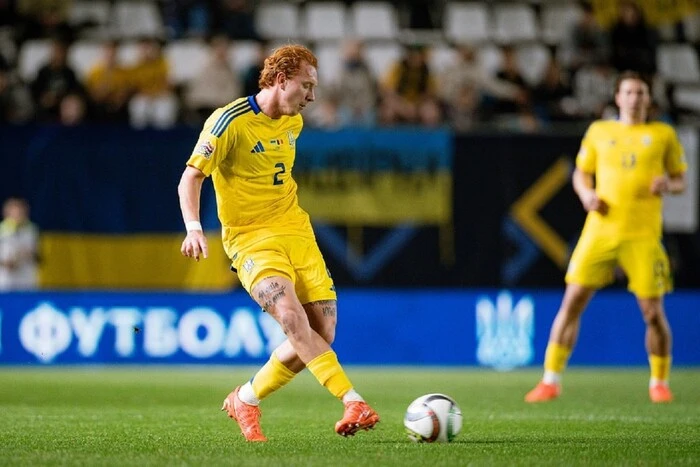 Vor dem Spiel gegen Belgien haben zwei Spieler der ukrainischen Nationalmannschaft das Team aufgrund von Verletzungen verlassen