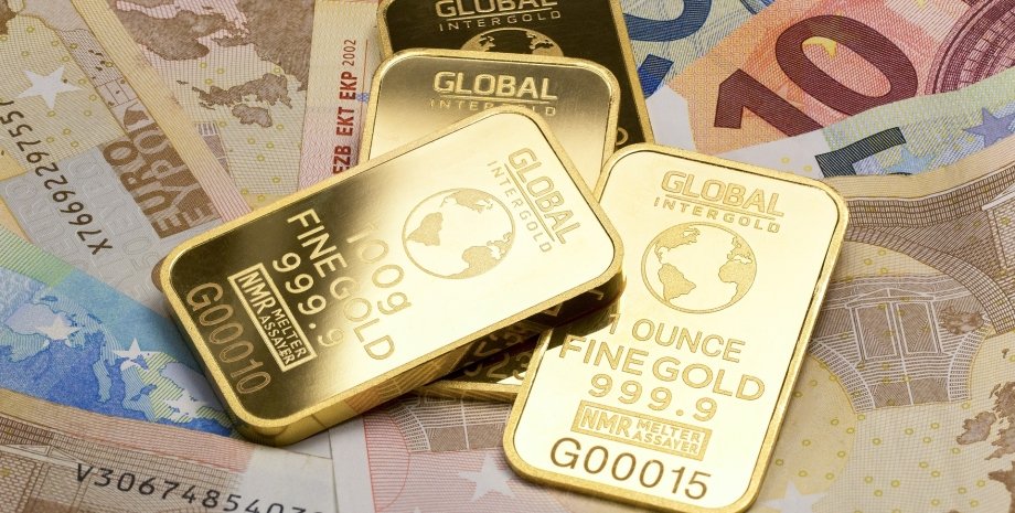 Where it is possible and better to buy gold in bars.