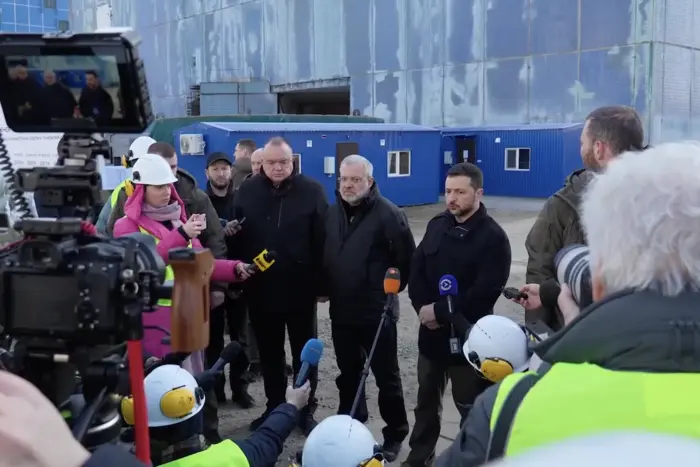 Zelensky at the NPP: inspecting the details of the power plant