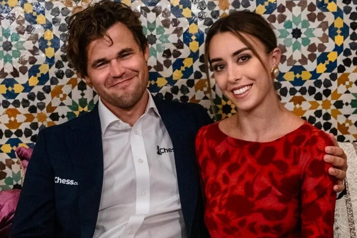 The world's chess player will become a father