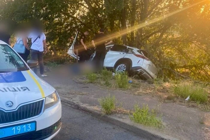Смертельна ДТП під Одесою: водій Infiniti не впорався з керуванням