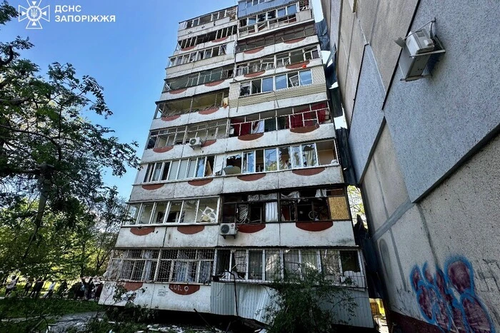 Вибухи в Росії та удари по Харкову та Запоріжжю