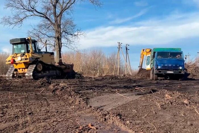 Na Czernihowszczyźnie zrujnowano cmentarz, na którym spoczywają ofiary głodu: reakcja władz