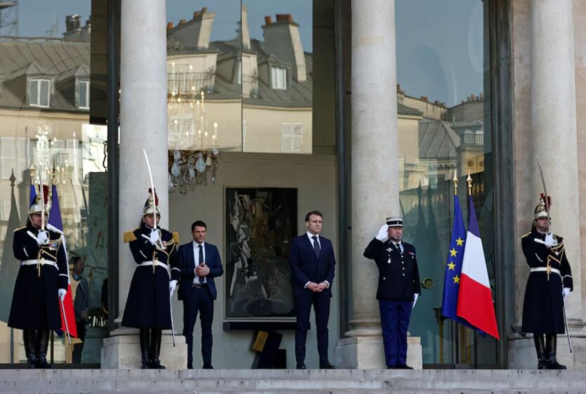 EU leaders at the Summit in Paris