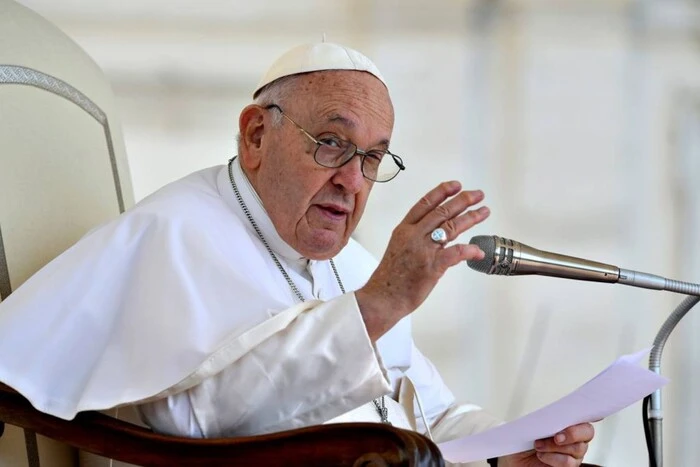 Pope Francis in the hospital: illness condition