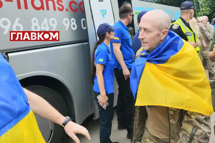 Обмін полоненими, призначення нового командувача Сухопутних військ ЗСУ. Головне за 19 червня