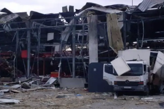 Rosja zniszczyła terminal 'Nova Poshta' w Słowiańsku (Zdjęcie)