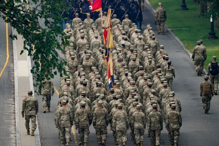 In den USA hat eine Militärparade zum 250-jährigen Bestehen der Armee begonnen: Übertragung