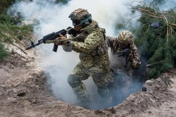 РФ заявила про захоплення селища на кордоні із Дніпропетровщиною: що кажуть ЗСУ