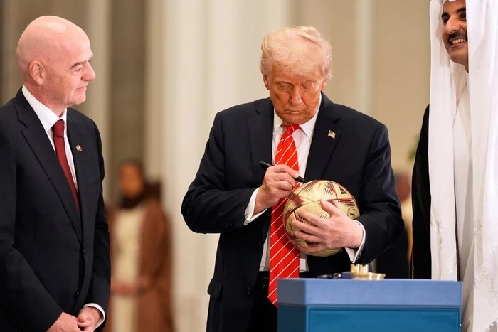 УЄФА розкритикувала президента ФІФА за участь у турне Трампа