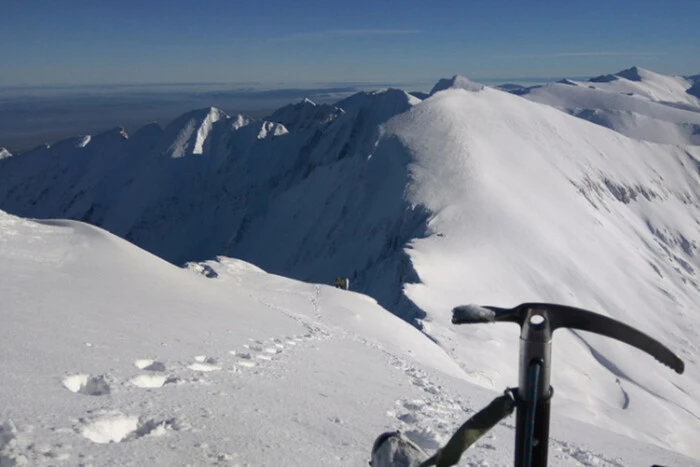 Three Ukrainians Lost in the Mountains