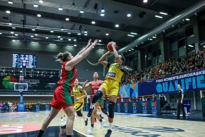 Die Frauen-Nationalmannschaft der Ukraine hat vorzeitig die Chancen auf die Teilnahme an der EuroBasket-2025 verloren