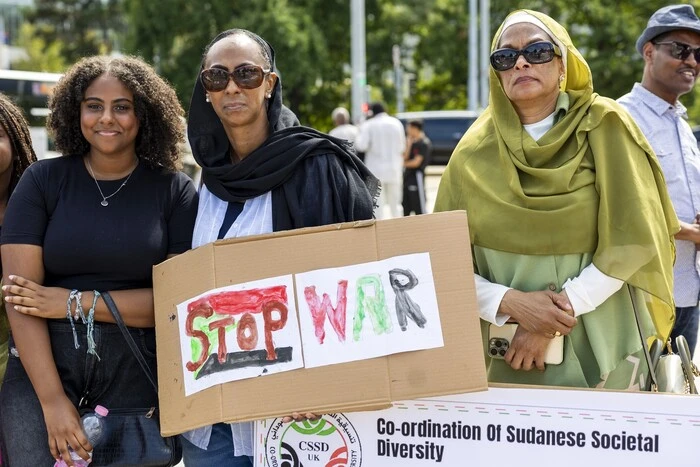 Portrait of Sudanese women on a sad day