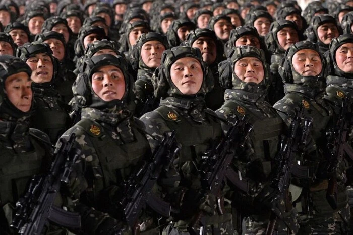 Image of North Korean soldiers