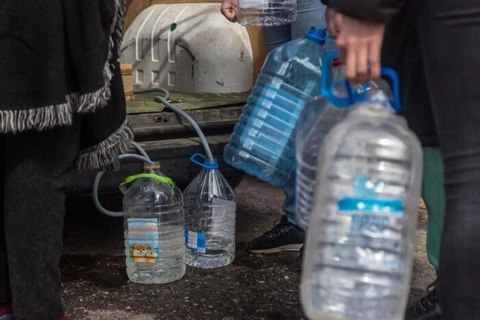 In Donezk sind 260.000 Menschen ohne Wasserversorgung: Der Grund wurde genannt