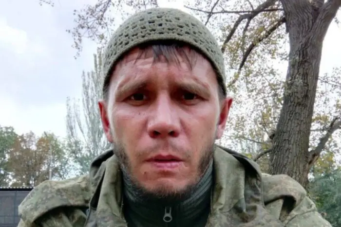 Shot by a militant Russian in Donetsk