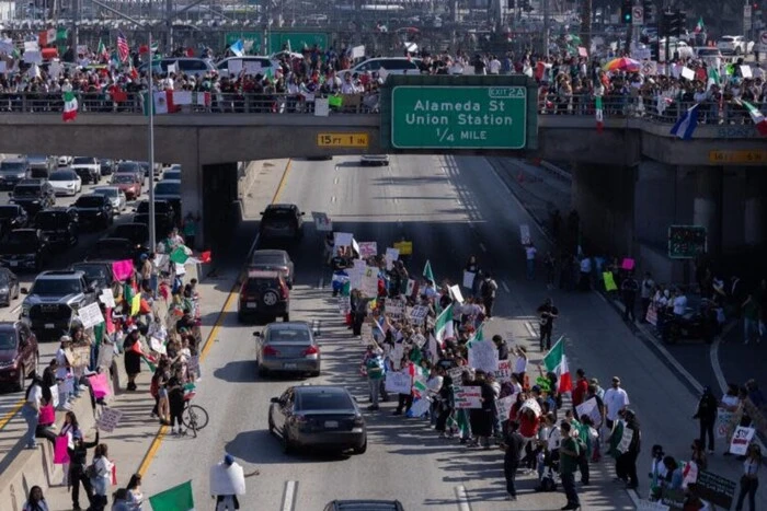 In Los Angeles fand ein Mass protest gegen die Einwanderungspolitik von Trump statt