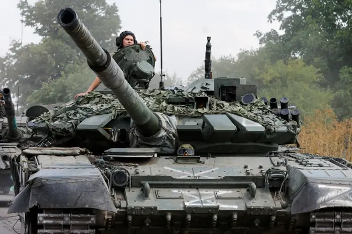 Occupants near Pokrovsk with armored vehicles