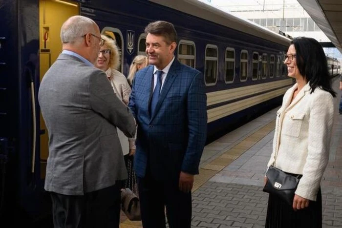 President of Estonia arrived in Kyiv