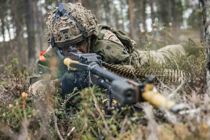 Liczba brytyjskiej armii maleje, mimo wzrostu płac – The Telegraph