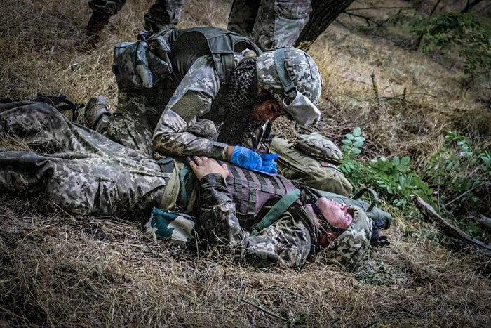 Морпіхи жертвували собою для поранених