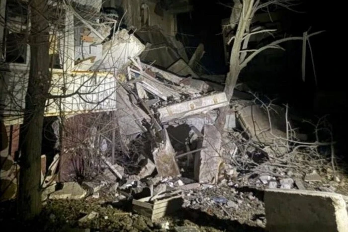 Ruins of a multi-storey building in Stepnohirsk after the shelling