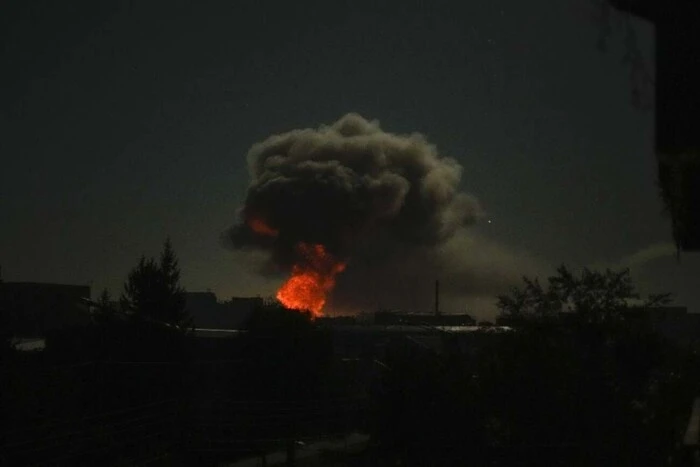 Car with missile in Kharkiv