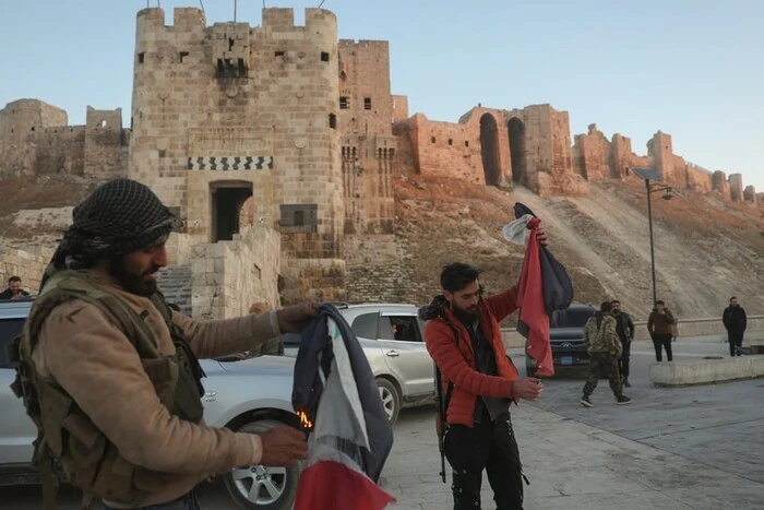 Wojska Bashara Asada ogłosiły wycofanie się z Aleppo