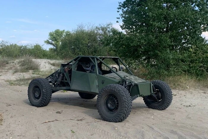 In die Ausrüstung der ukrainischen Streitkräfte wird der einheimische Buggy 