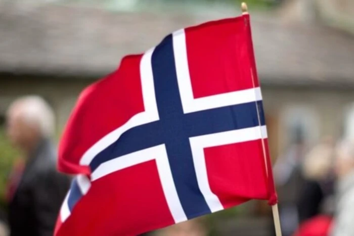 Do Norwegians want to be friends with Russians?