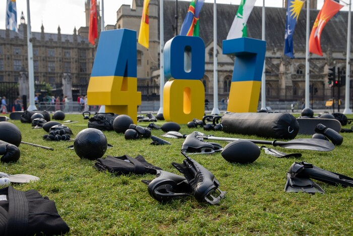 An installation dedicated to Ukrainian athletes killed by Russia has appeared in London