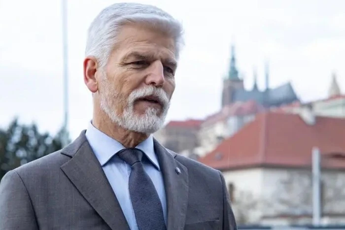 Czech Republic's President allowed volunteers to join the Armed Forces