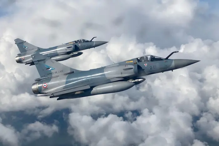 Myśliwce Mirage 2000 przybyły na Ukrainę, Wielka Brytania zwołuje 'Ramstein'. Najważniejsze wydarzenia z 6 lutego