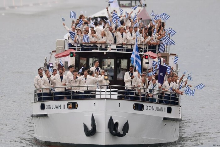 Bootsparade auf der Seine: Die Eröffnungszeremonie der Olympischen Spiele 2024 in Paris geht weiter