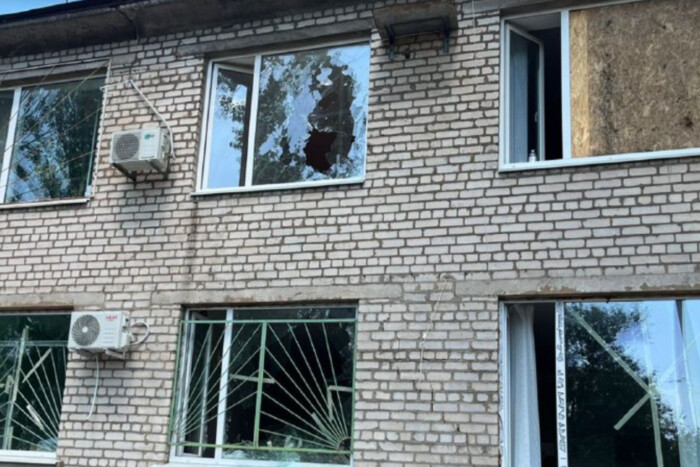 Hospital in Nikopol, aftermath of the bombing