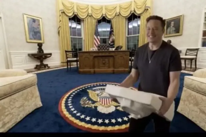 Mit Waschbecken im Oval Office des Weißen Hauses. Musk veröffentlicht ausdrucksstarkes Foto