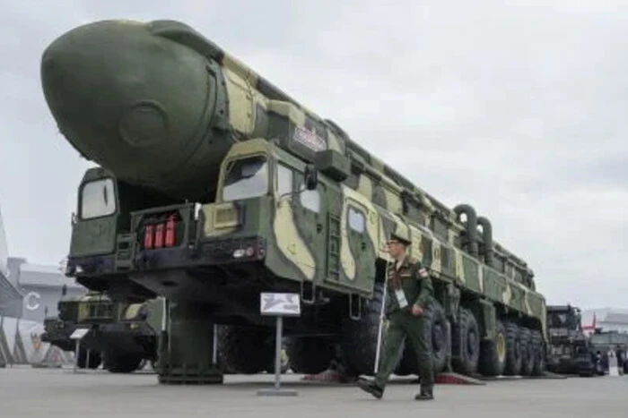 Missile 'Oreshnik' launching at Ukraine