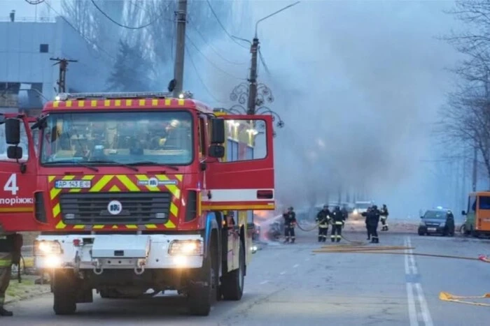 Atak lotniczy RF na Zaporoże i atak dronów ZSU na bazę naftową w Engelśku. Najważniejsze wydarzenia 8 stycznia