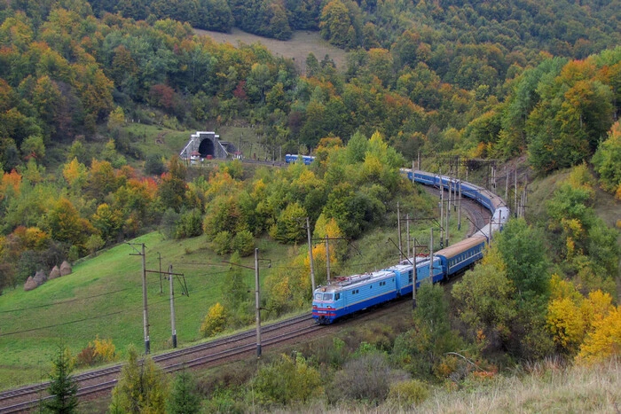 Die Ukrzaliznytsia setzt zusätzliche Fahrten während der Schulferien ein: Richtungen