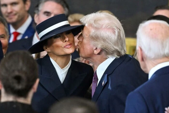 «Mnie za to wyleci». Trump wyznał, na co skarżyła się Melania podczas inauguracji