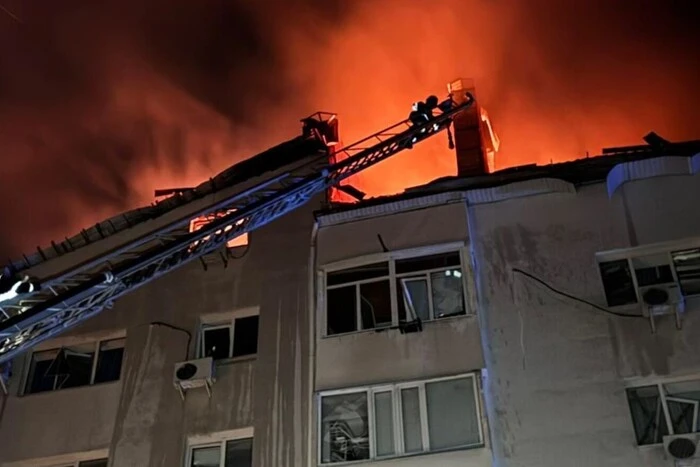 Okupanci masowo zaatakowali Mikołajów dronami: w mieście poważne zniszczenia (zdjęcia, wideo)