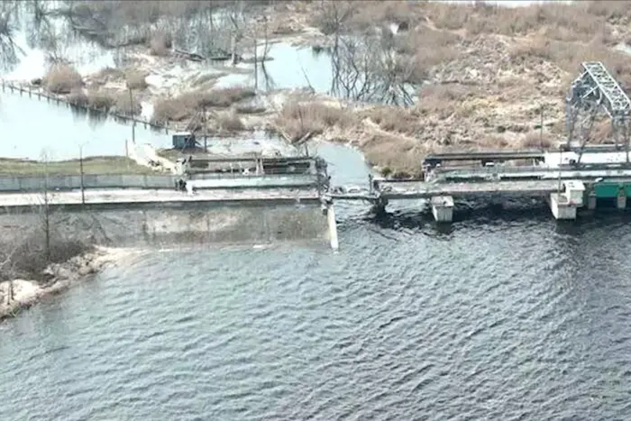 Damage to the Kurakhiv reservoir by the Russians