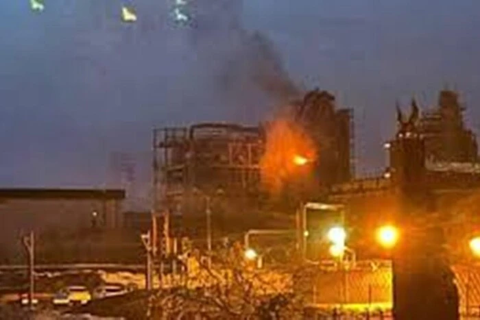 Fire at the oil refinery in Nizhnekamsk