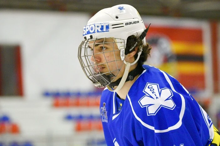 Ukrainian hockey player playing in the AHL