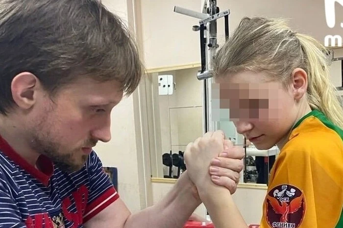 World arm wrestling champion detained for crimes against children