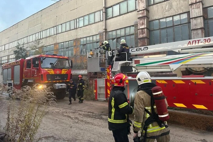 In Lemberg brach ein Brand auf dem Gelände des Buswerks aus (Foto)