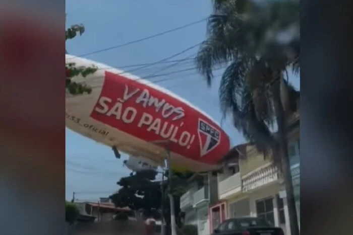 In Brasilien ist ein Luftschiff in ein Haus gekracht (Video)