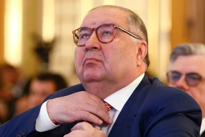 Usmanov has stepped down as president of fencing