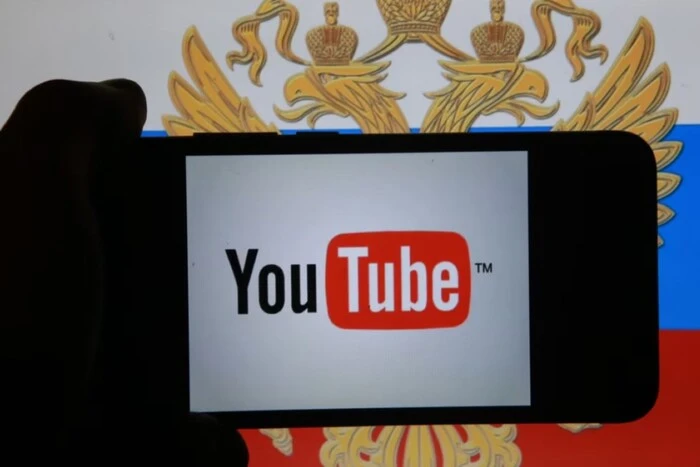 Russland hat begonnen, YouTube zu blockieren: Der Verkehr ist auf 20% des Normalwerts gefallen